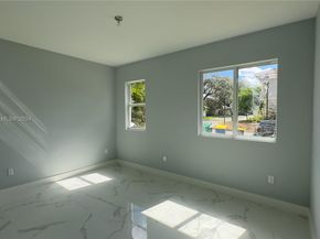 3523 Forest View Cir, Dania Beach FL 33312