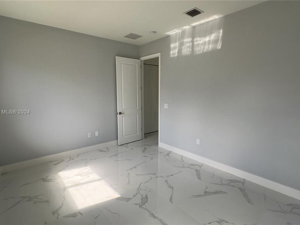 3523 Forest View Cir, Dania Beach FL 33312