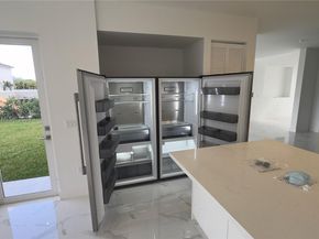3523 Forest View Cir, Dania Beach FL 33312
