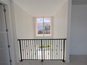 3523 Forest View Cir, Dania Beach FL 33312