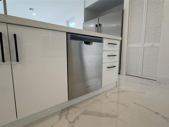 3523 Forest View Cir, Dania Beach FL 33312