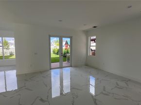 3523 Forest View Cir, Dania Beach FL 33312