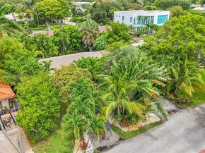 5451 NE 22nd Ave, Fort Lauderdale FL 33308