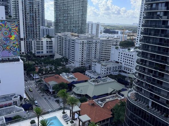 801 S Miami Ave 2002, Miami FL 33130