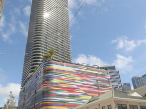 801 S Miami Ave 2002, Miami FL 33130