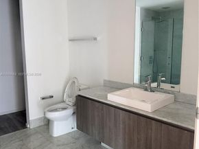 801 S Miami Ave 2002, Miami FL 33130