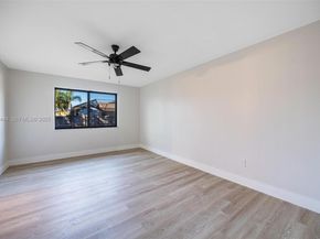 25720 SW 133rd Ave, Homestead FL 33032