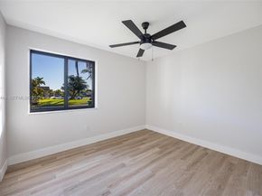 25720 SW 133rd Ave, Homestead FL 33032