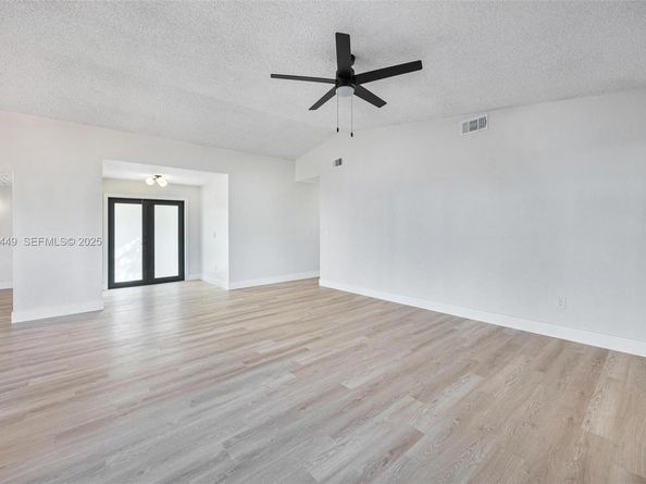 25720 SW 133rd Ave, Homestead FL 33032