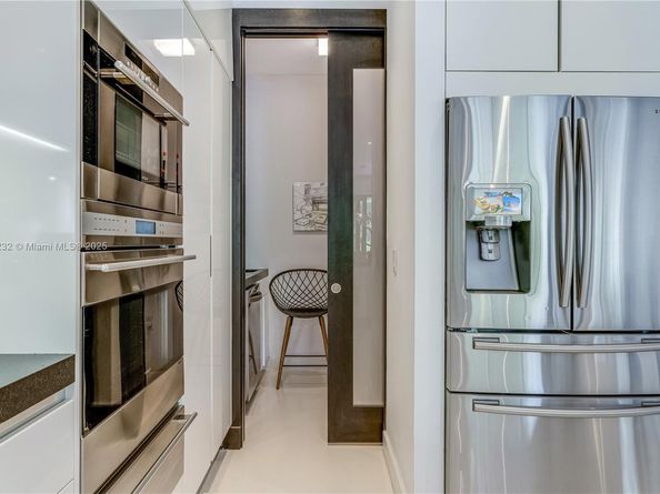 2000 S Bayshore Dr. 47, Miami FL 33133