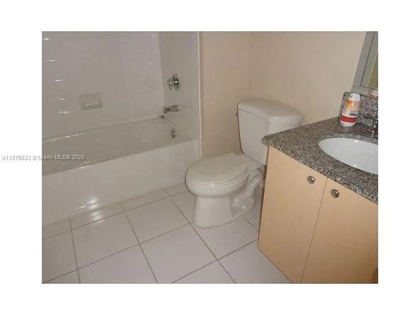 2516 Centergate Dr 308, Miramar FL 33025