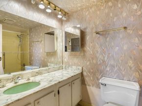 2900 NW 48th Ter 117, Lauderdale Lakes FL 33313