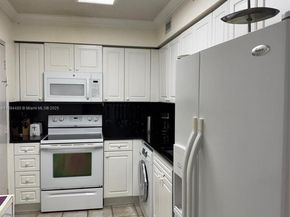 2501 S Ocean Dr 328, Hollywood FL 33019