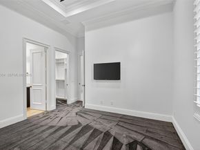 642 Hermitage Cir, Palm Beach Gardens FL 33410