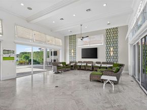 642 Hermitage Cir, Palm Beach Gardens FL 33410