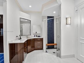 642 Hermitage Cir, Palm Beach Gardens FL 33410