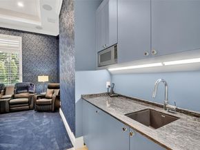 642 Hermitage Cir, Palm Beach Gardens FL 33410