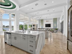 642 Hermitage Cir, Palm Beach Gardens FL 33410