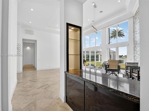 642 Hermitage Cir, Palm Beach Gardens FL 33410