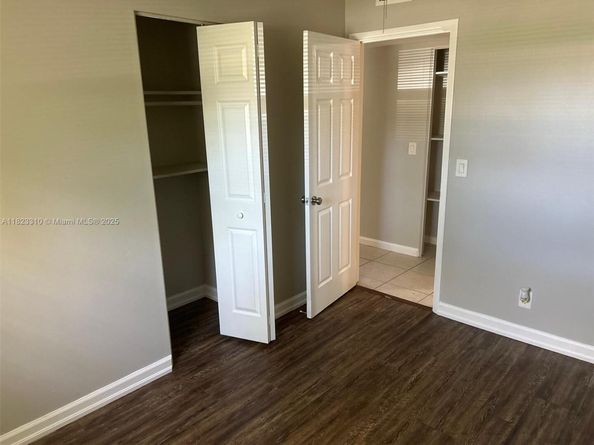 3818 Everglades Rd, Palm Beach Gardens FL 33410