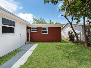 3818 Everglades Rd, Palm Beach Gardens FL 33410