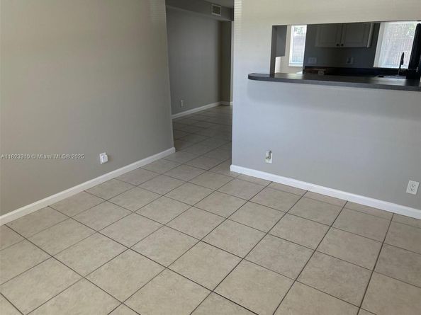 3818 Everglades Rd, Palm Beach Gardens FL 33410