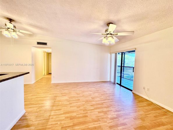 10715 W Clairmont Cir 212, Tamarac FL 33321