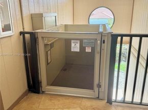 10715 W Clairmont Cir 212, Tamarac FL 33321