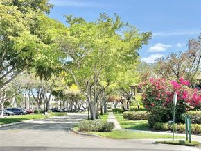 10715 W Clairmont Cir 212, Tamarac FL 33321