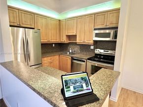 10715 W Clairmont Cir 212, Tamarac FL 33321