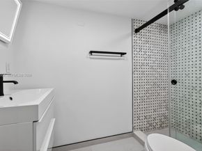 1501 NE 191st St C212, Miami FL 33179