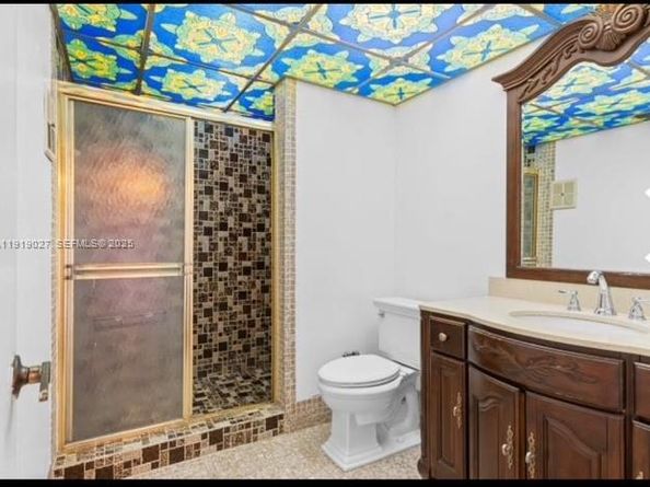 4850 SW 63rd Ter 232, Davie FL 33314