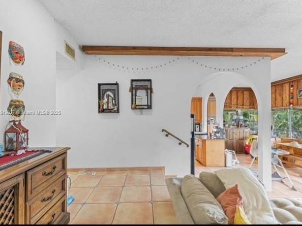 4850 SW 63rd Ter 232, Davie FL 33314