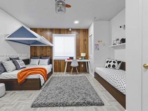 4850 SW 63rd Ter 232, Davie FL 33314