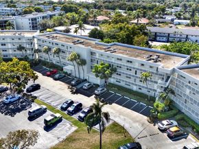 118 Royal Park Dr 1B, Oakland Park FL 33309