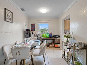 200 Croton Ave 111, Lantana FL 33462