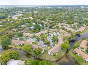 4249 S Carambola Cir S 2698, Coconut Creek FL 33066