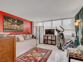 3 Grove Isle Dr C208, Miami FL 33133