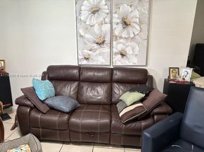 18618 NW 45th Ave, Miami Gardens FL 33055