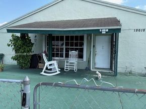 18618 NW 45th Ave, Miami Gardens FL 33055