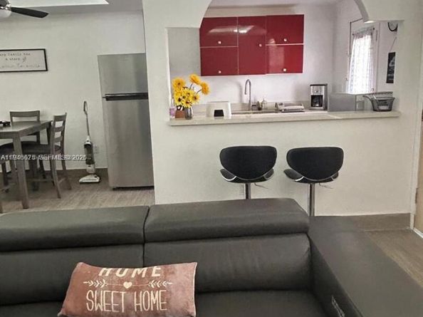 16900 NE 14th Ave 209, Miami FL 33162