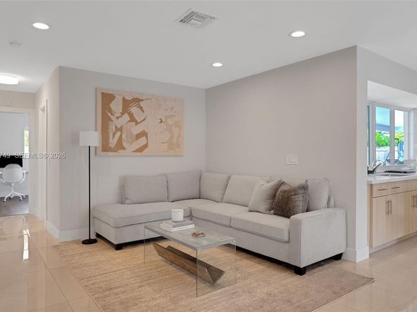 3500 N Park Rd, Hollywood FL 33021