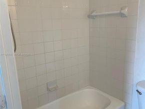 669 NW 42nd Ave, Plantation FL 33317