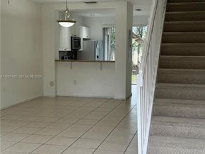 669 NW 42nd Ave, Plantation FL 33317