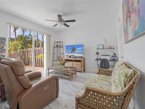 11324 NW 74th Ter, Doral FL 33178