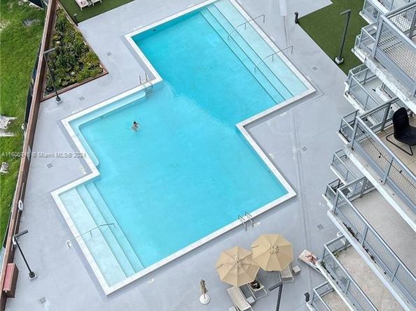 350 S Miami Ave 2302, Miami FL 33130