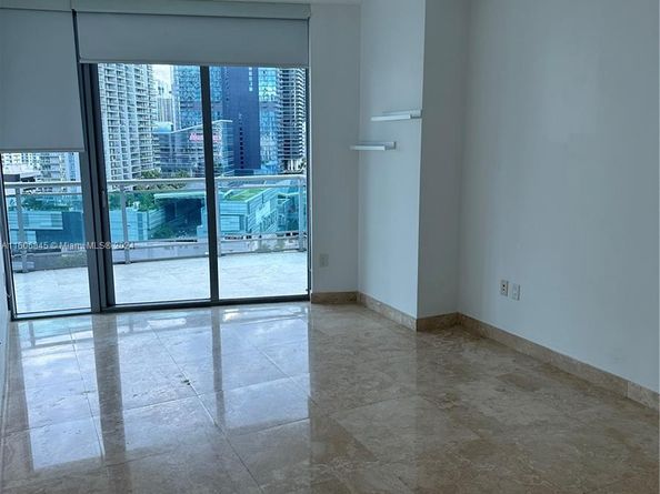 350 S Miami Ave 2302, Miami FL 33130