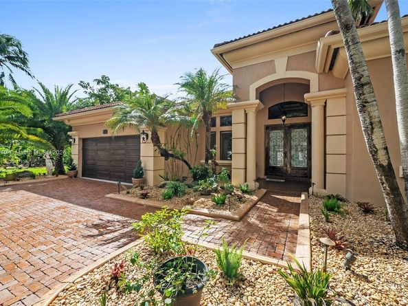 19230 SW 30th St, Miramar FL 33029