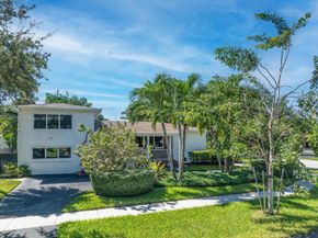 100 NE 123rd St, North Miami FL 33161