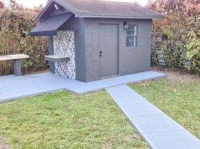 15360 SW 302nd St, Homestead FL 33033